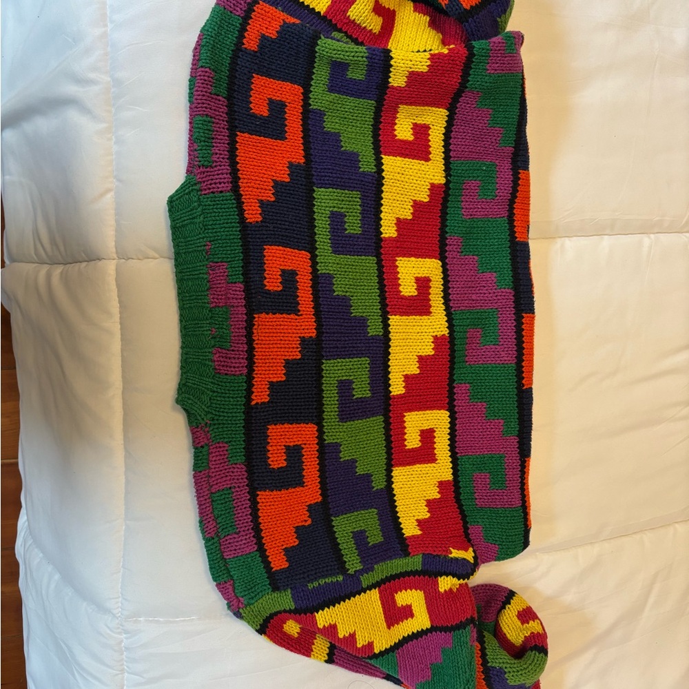 Colorful Geometric Pattern Sweater - Picture 4 of 4